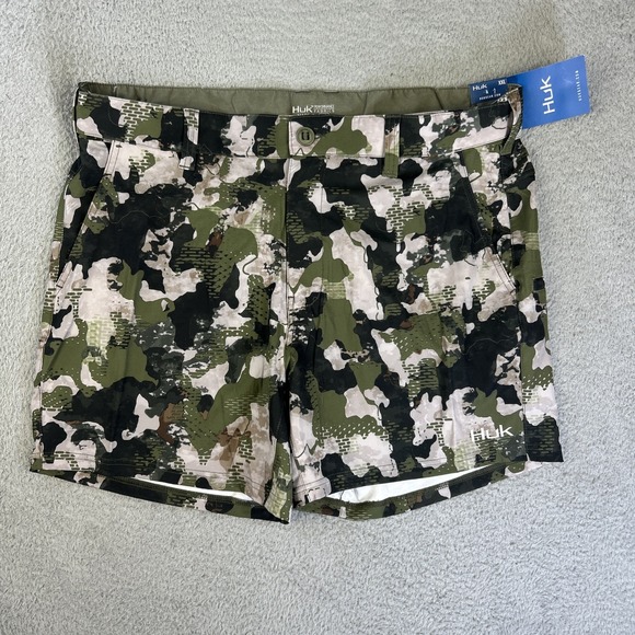 HUK Shorts Mens XXL‎ Camo Green Low Country 6" Fishing Hunting Camping Board NEW - Picture 1 of 8
